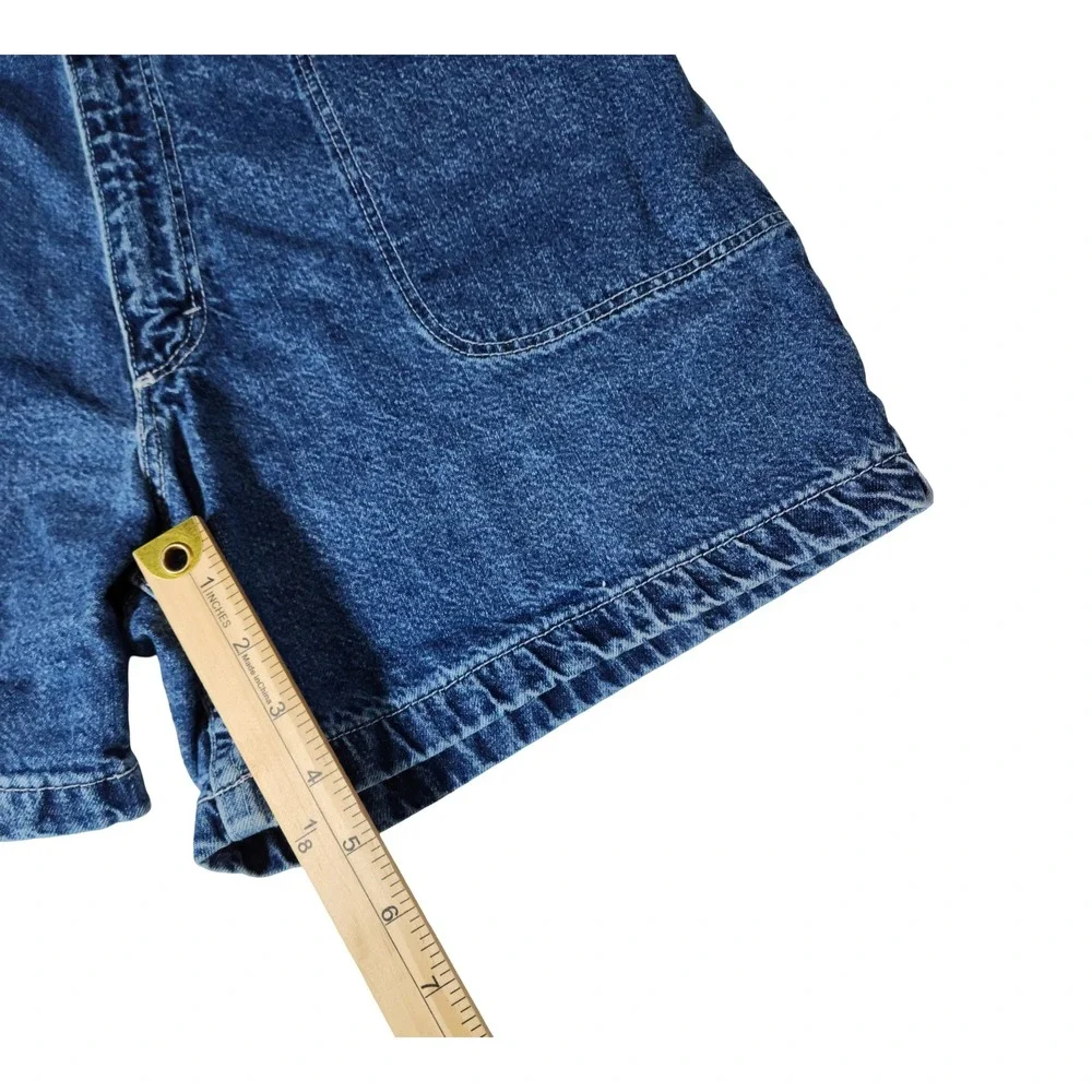 Wrangler For Women High Waisted Denim Shorts Blue Medium Wash Vintage Size 8 Avg